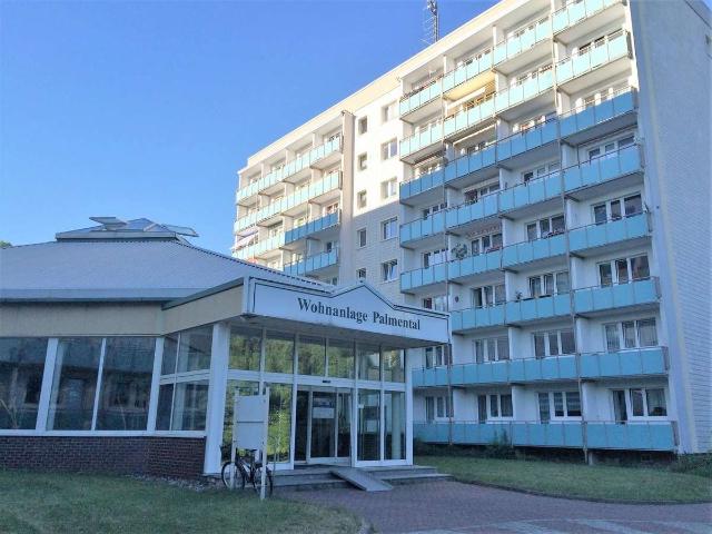 !1. Monat Mietfrei für Studenten und Schüler! Helle 2 Raum Wohnung mit Balkon