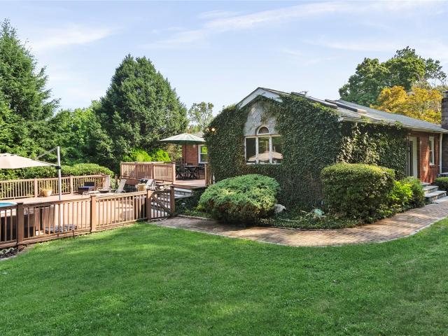 1 Morris Road