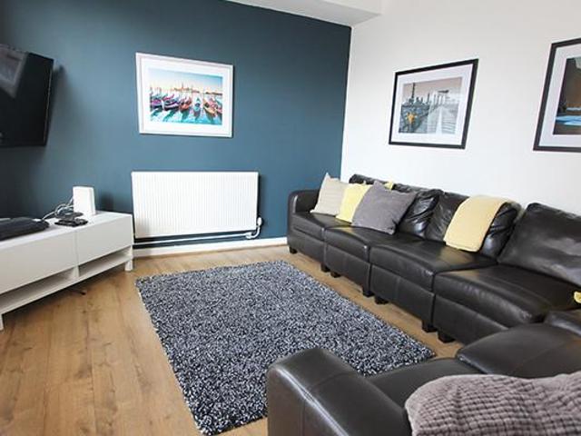 1 Nicander Road, Liverpool L18 7 bed house to rent £4,398 pcm £1,015 pw