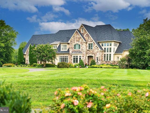 1 Norfolk Court