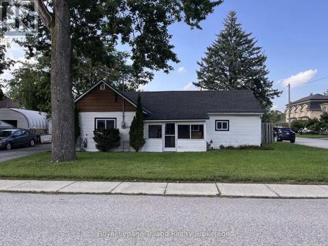 1 Northcourt Street E, Norwich Town, ON, N0J 1P0 house for sale | Listing ID X13744 | Royal LePage