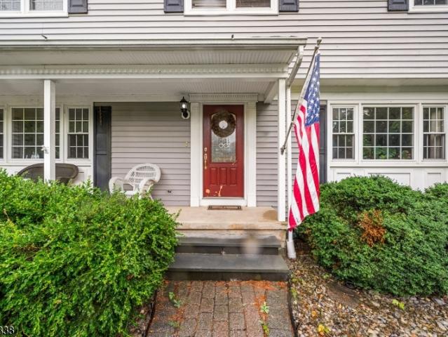 1 Oak Grove Rd