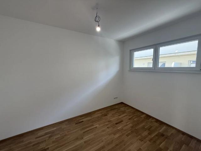 1. OBERGESCHOSS | 54M2 | 2 TG PARKPLÄTZE | 2 SCHLAFZIMMER | 15M2 BALKON