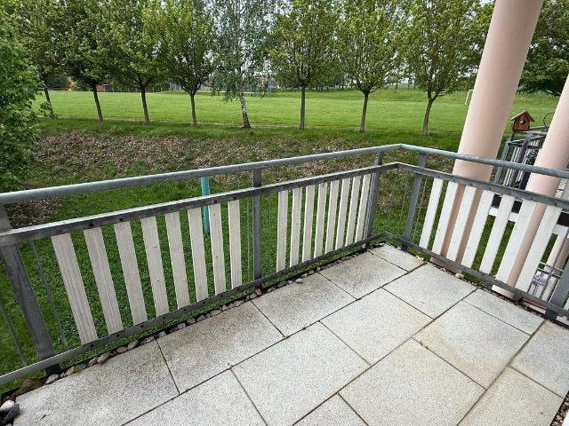! 1.OG mit Balkon + Bad mit Dusche + offene KÃ¼che !