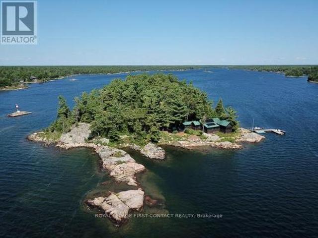 1 A207 Island, The Archipelago, ON, P0G 1K0 Luxury House for sale | Listing ID X13715 | Royal LePage Carriage Trade Luxury Properties