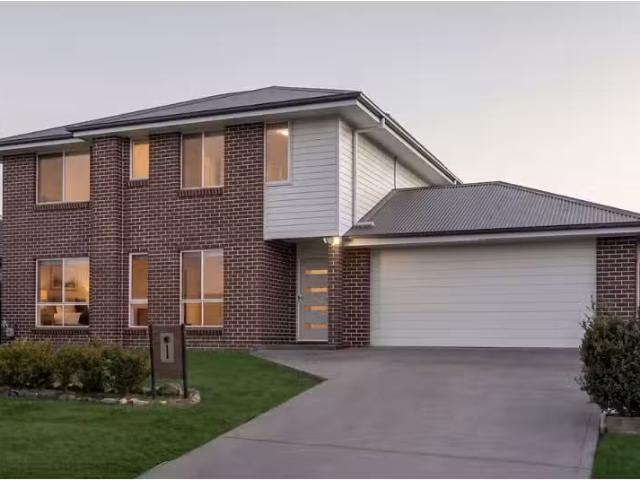 1 Abelia Street, Tahmoor House for rent Listed by Hayley Hanb.