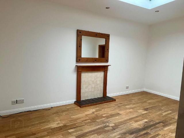 1 Abercorn Drive, Ballyclare, BT39 9AE