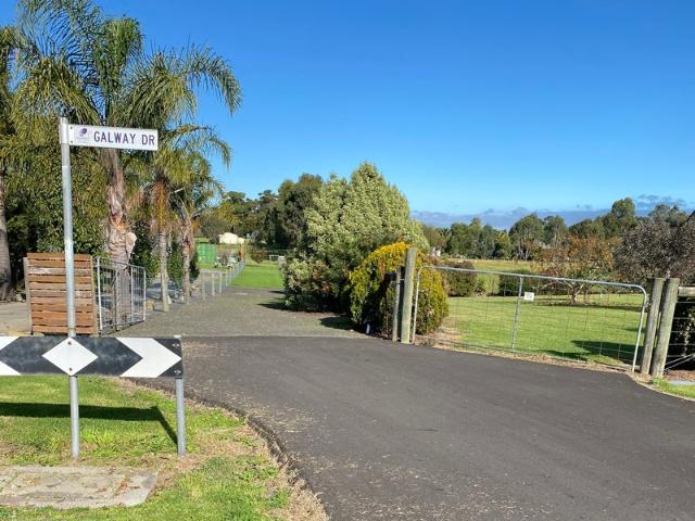 1 Acre Building Block in Stratford, Victoria
