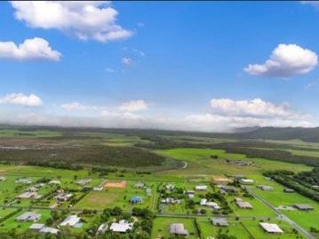 1 ACRE PLUS CLOSE TO BEACH LAND:MAINS POWER & MAINS WATER, HIGH & DRY $240,000