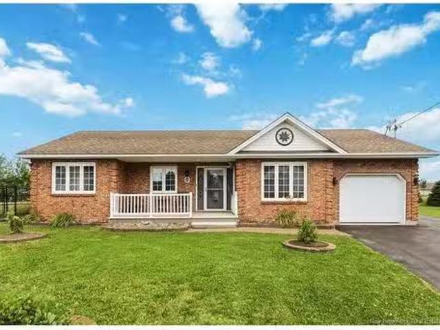 1 Acton Crt, Moncton, NB, E1G 2K3 house for sale Listing ID.