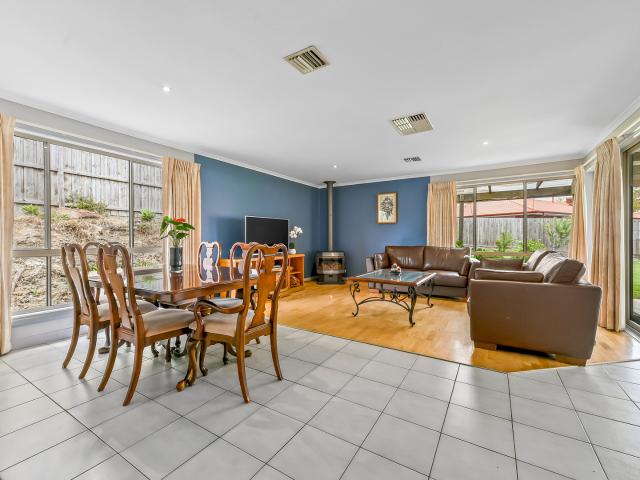 1 Affleck Way Rowville, VIC 3178
