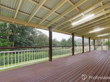 1 Alpine TerraceTamborine Mountain QLD 4272, Australia