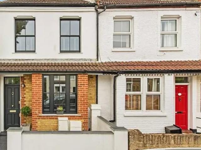 1 Andover Road, London, TW2 6PA, United Kingdom | 4 bed townhouse for rent #138147725 | Rentberry