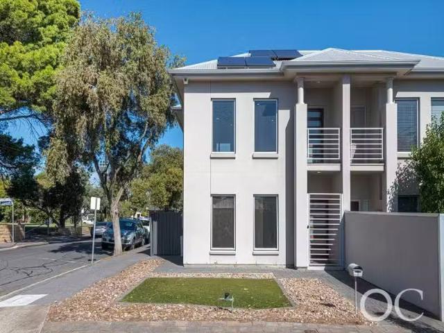 1 Arnold Street, Parkside House for rent Listed by Erin Young.