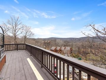 1 Baltusrol, Unit 2, Vernon, NJ 07462 | MLS #4004