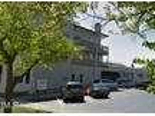 1 Bath In Glen Ellyn IL 60137