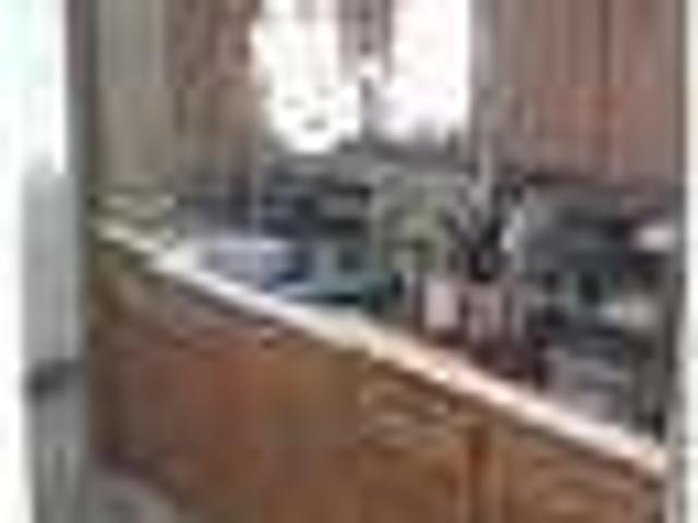 1 bathroom 3 bedrooms must see to believe