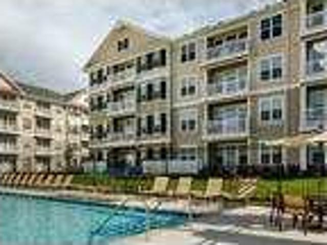 1 Bd 1 Ba Now Available $1840/Mo