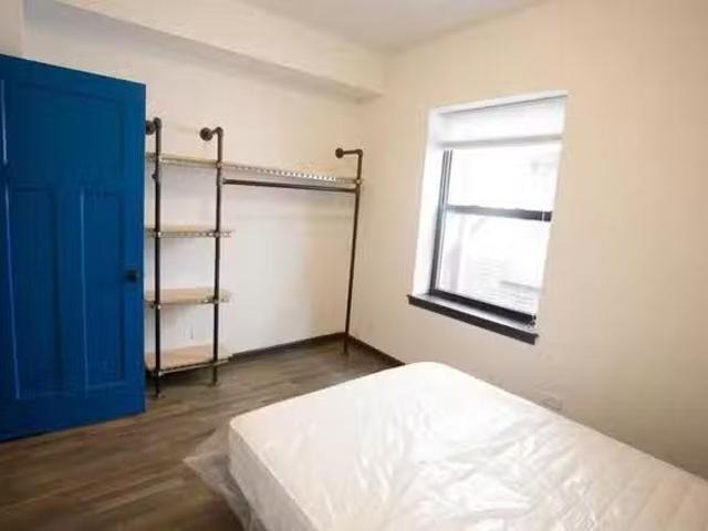 1 Bed 1 Bath
