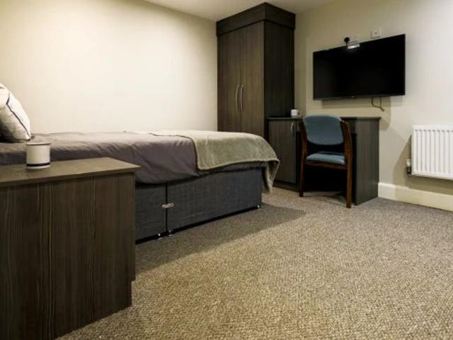 1 Bed 1 Bath