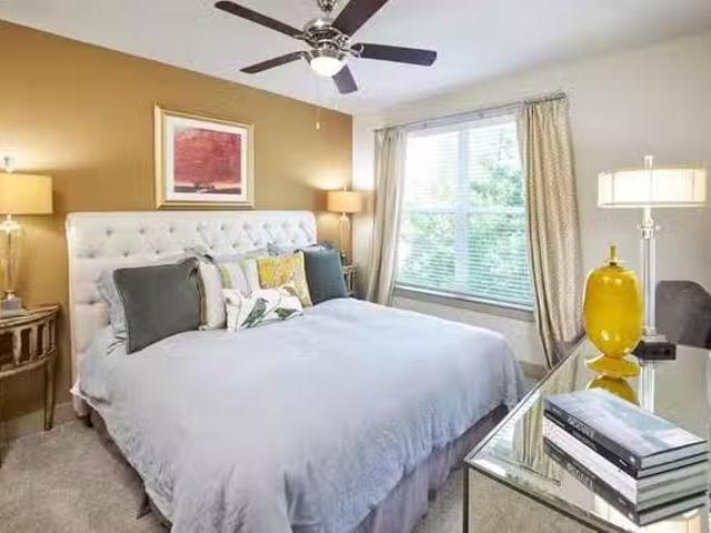 1 Bed 1 Bath