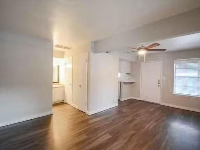 1 Bed 1 Bath