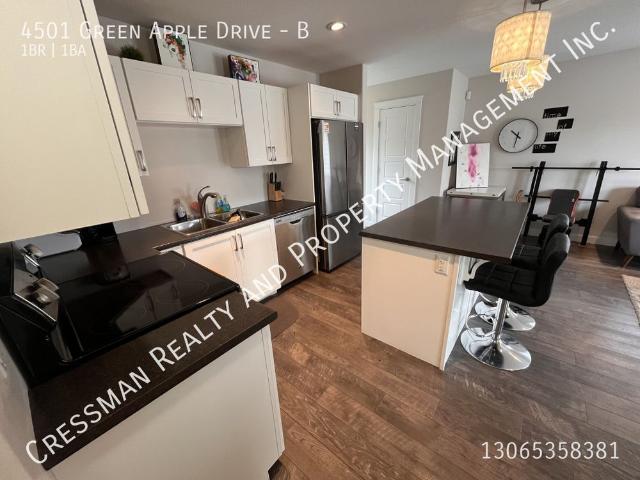 1 Bed 1 Bath Carriage suite in Regina SK