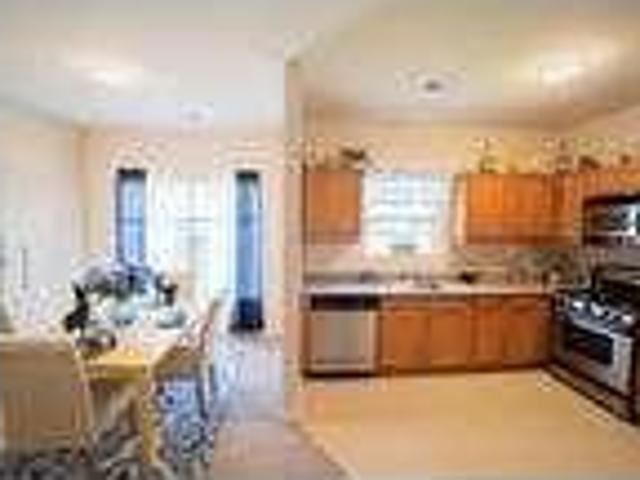 1 Bed 1 Bath Available $2375/Mo