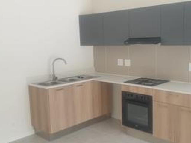 1 bed 1 bath first floor @ greenbay.