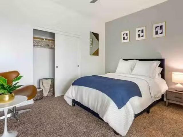 1 Bed 2 Bath
