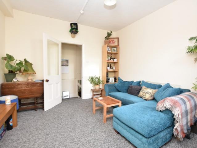 1 bed Terraced To Let