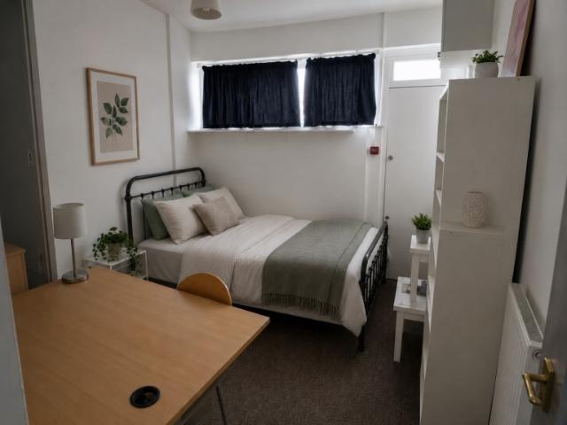 1 bed Terraced To Let