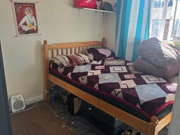 1 Bed Terraced House, Prestwold Road, LE5