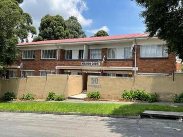 1 bed with large lounge can be 2nd b.