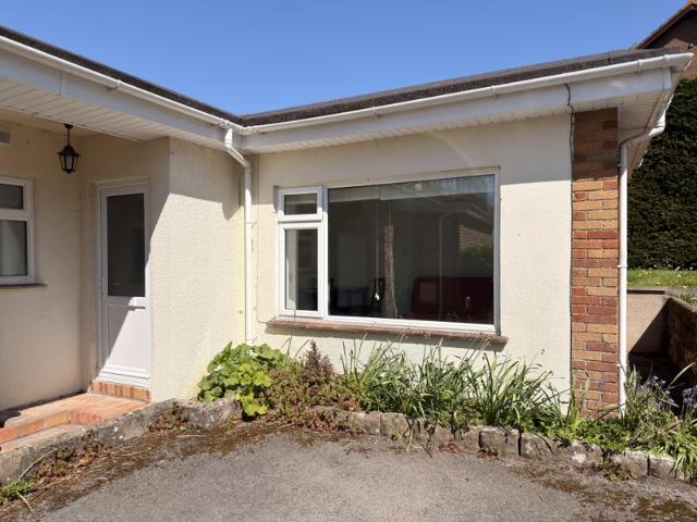 1 Bed Annex Flat Furnish. Bills Inc. Wrington