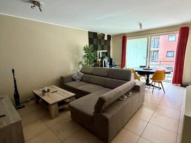 1 bed apartment, 2 terraces, elevator, near transport