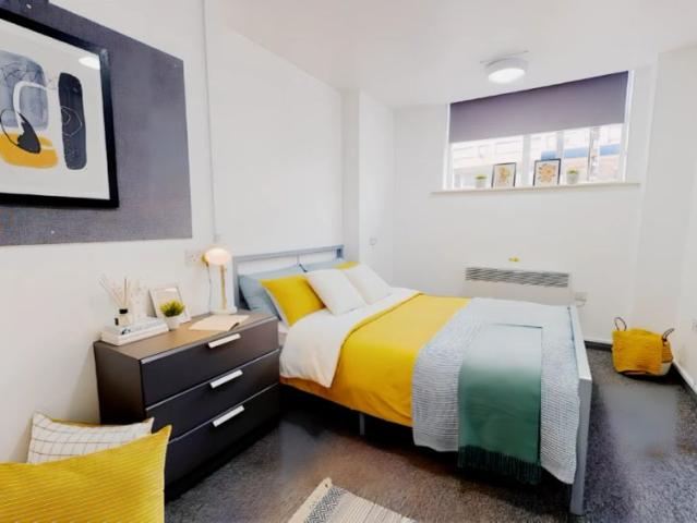 1 Bed Apartment
