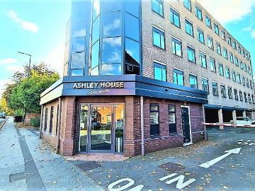 Hale Altrincham, WA15, Altrincham, Trafford county, North West England