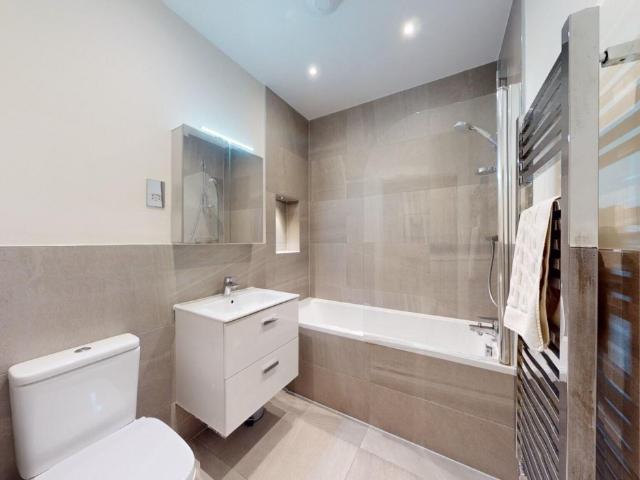 1 bed Apartment for Rent
