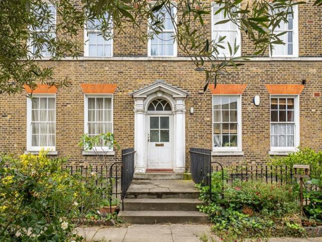1 bed Apartment For rent