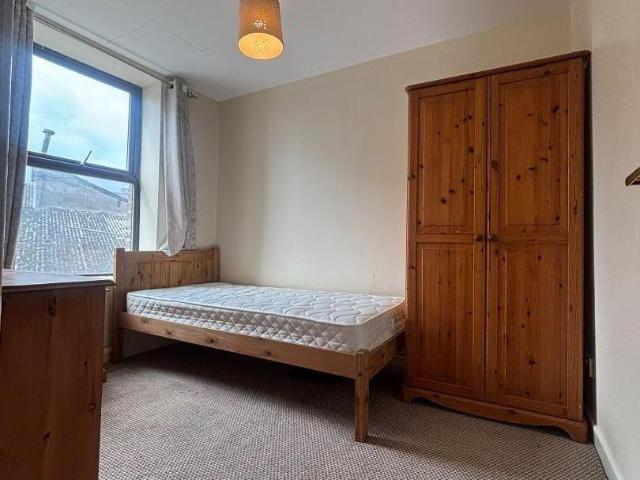 1 Bed Apartment For Rent
