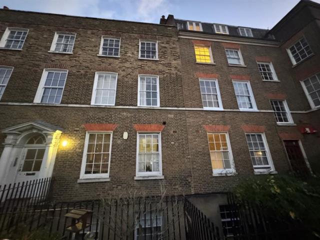 1 bed Apartment For rent