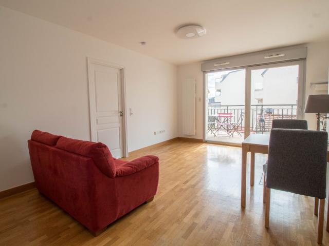 1 bed apartment to let in antony