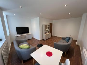 1 bed Apartment To Let in in District Bank Chambers, 1 3 George Square, Halifax