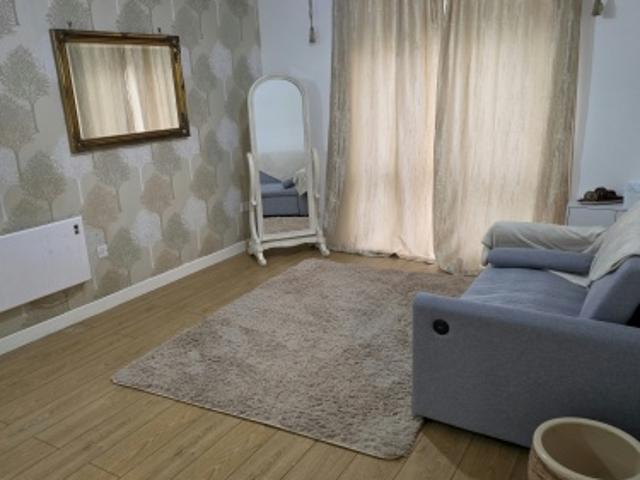 1 Bed Apartment To Let 2 Solihull Heights