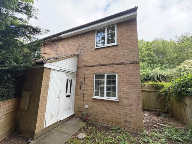 1 bed Apartment To Let