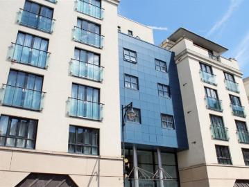 1 BED Apartment To rent