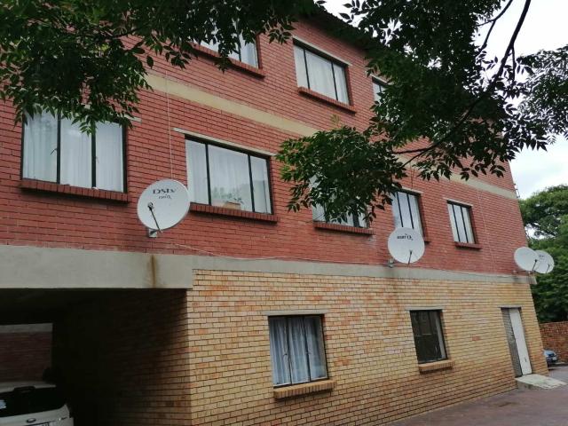 1 Bed apartment TO RENT in Kempton Park