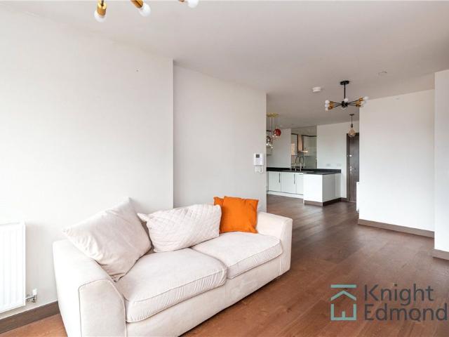 1 bed apartment to rent in Rosalind Drive, Maidstone, ME14