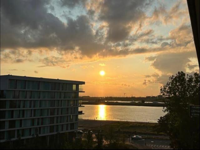 1 bed apt near Zuidpark with river view